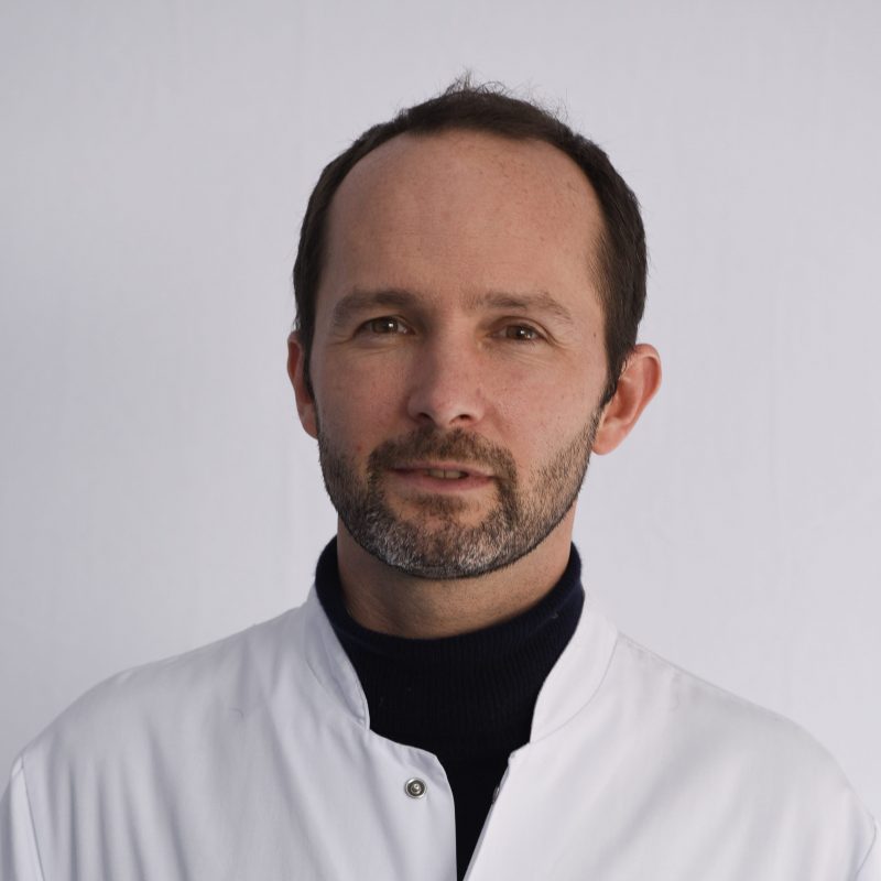 Portrait de Pr Grégoire ROBERT